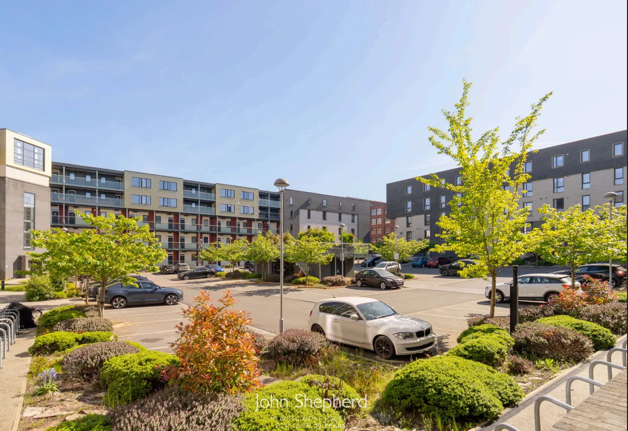 2 bed Apartment