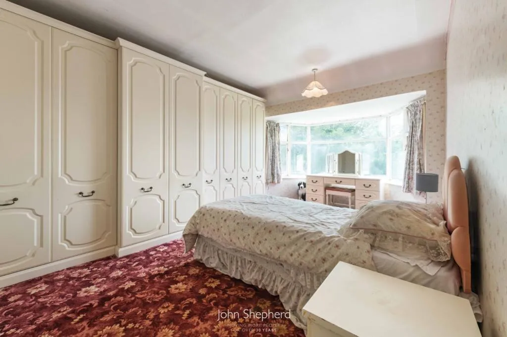 3 bed Semi-Detached