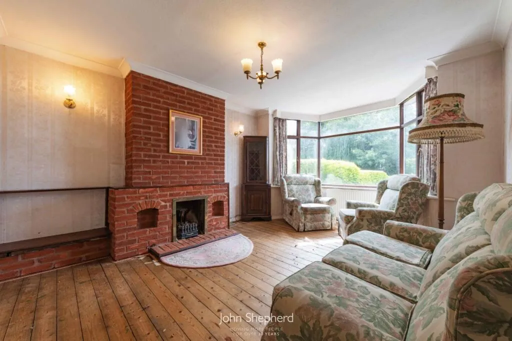 3 bed Semi-Detached