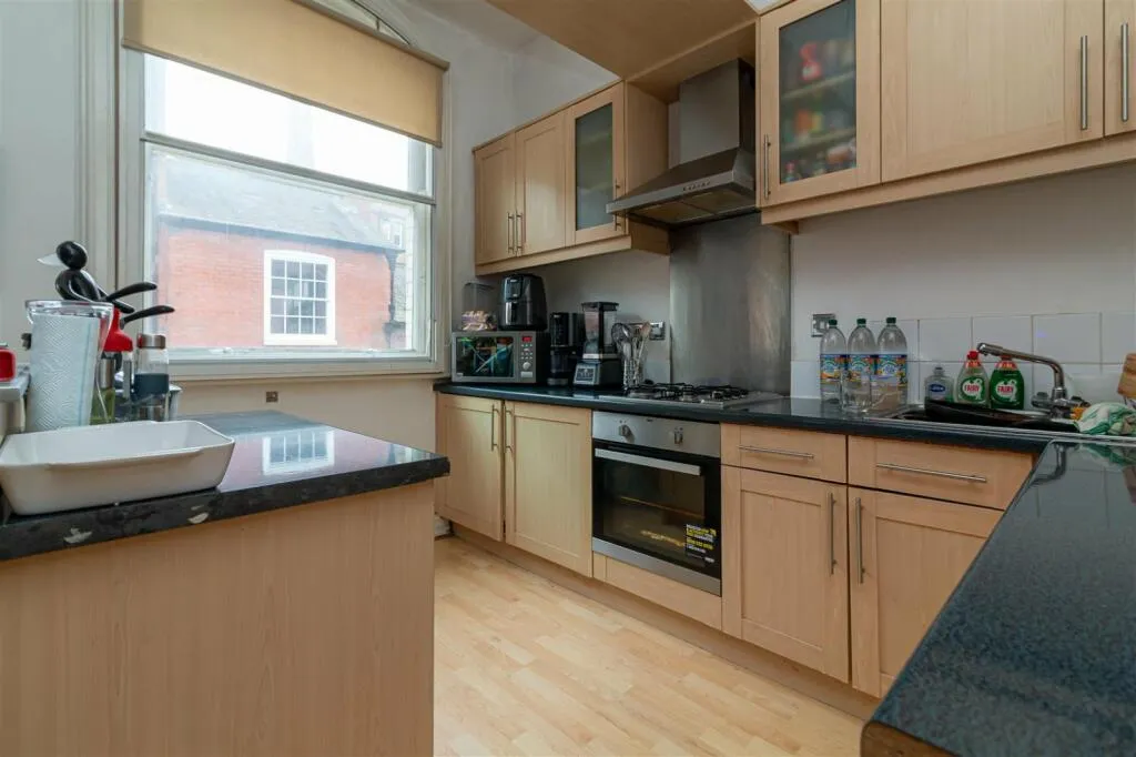 2 bed Apartment