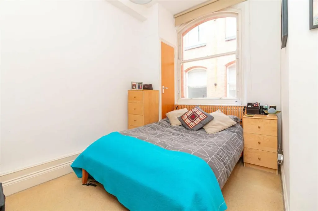 2 bed Apartment
