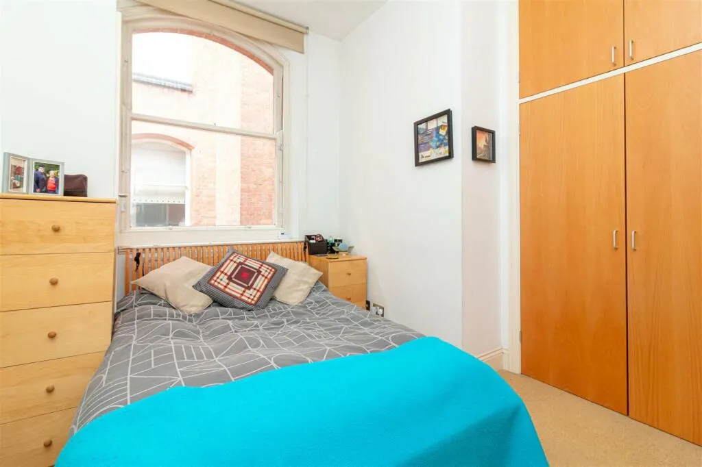 2 bed Apartment