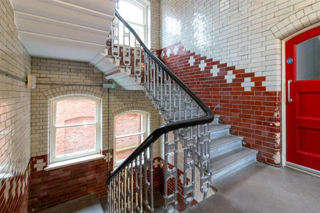 2 bed Apartment