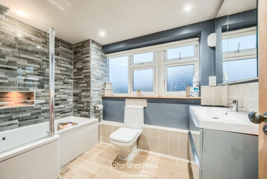 2 bed Apartment