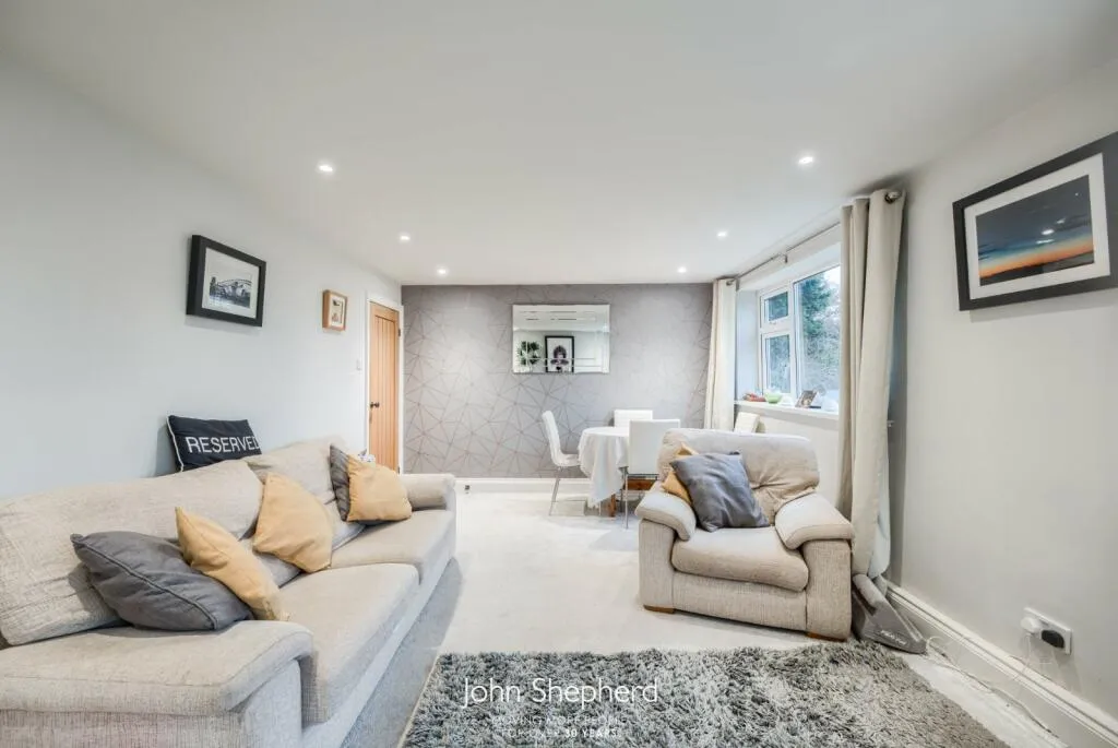 2 bed Apartment