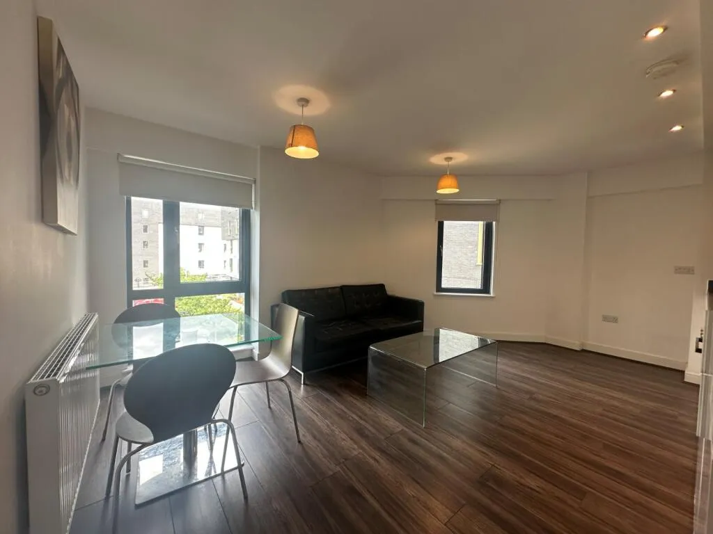2 bed Apartment