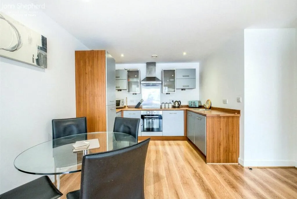 2 bed Apartment