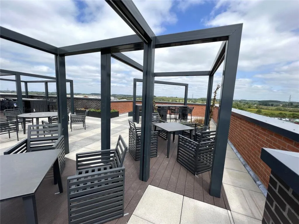 2 bed Block of Apartments