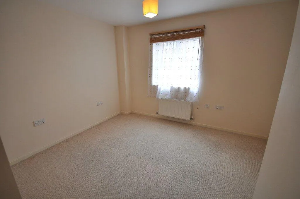 2 bed Apartment
