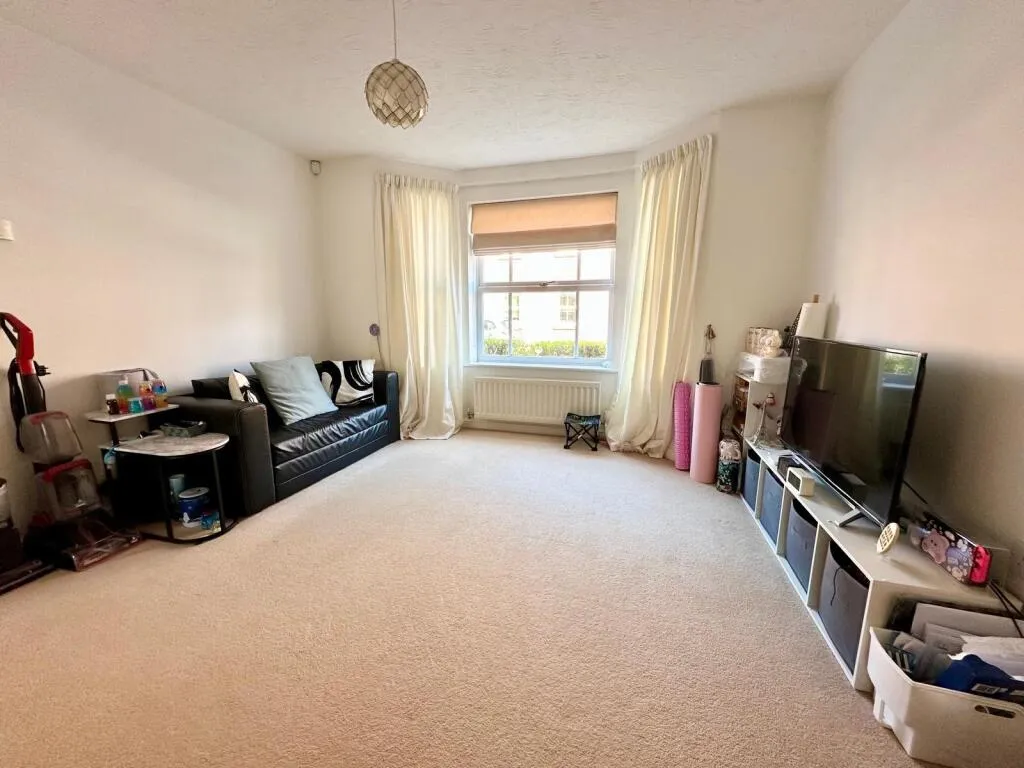 2 bed Apartment