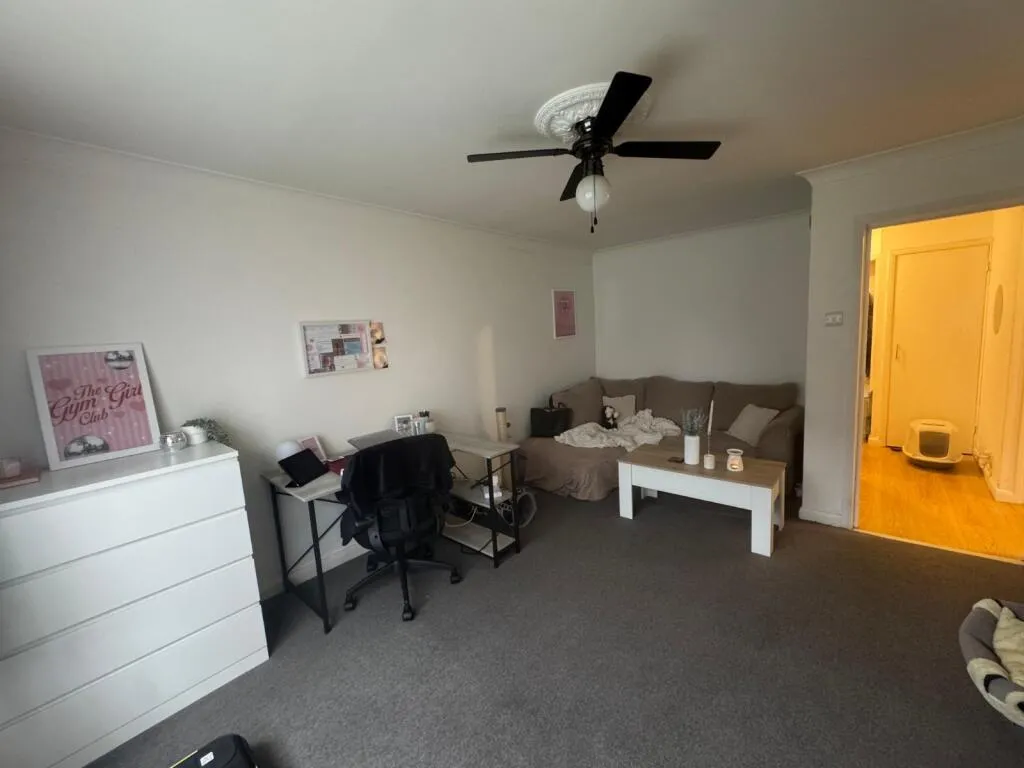 1 bed Apartment