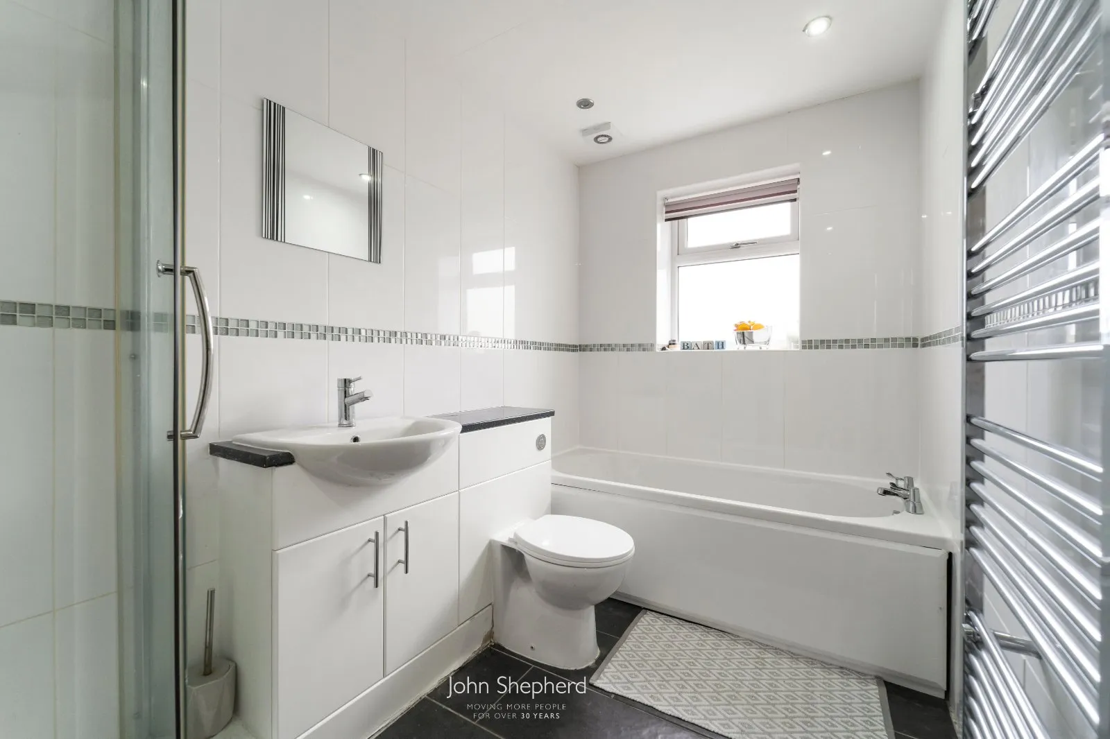 4 bed House