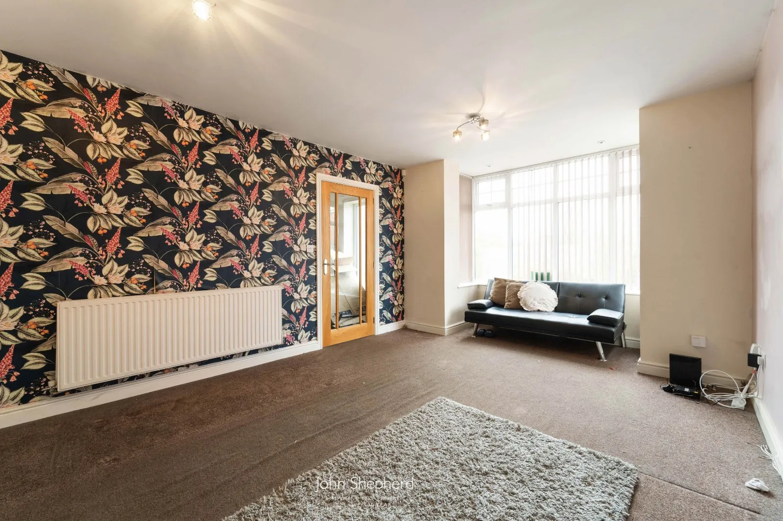 4 bed House