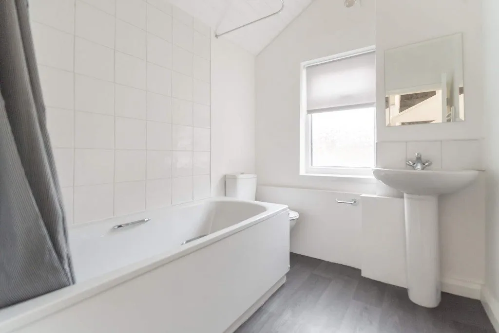 3 bed Terraced