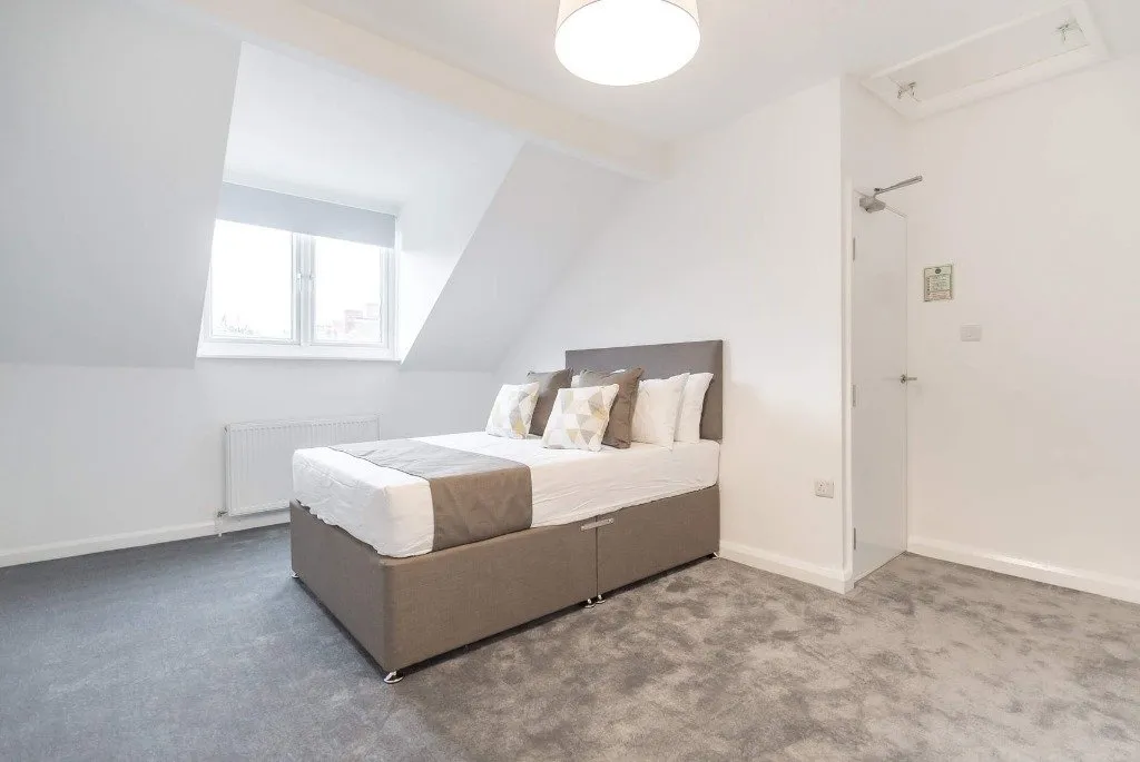 3 bed Terraced