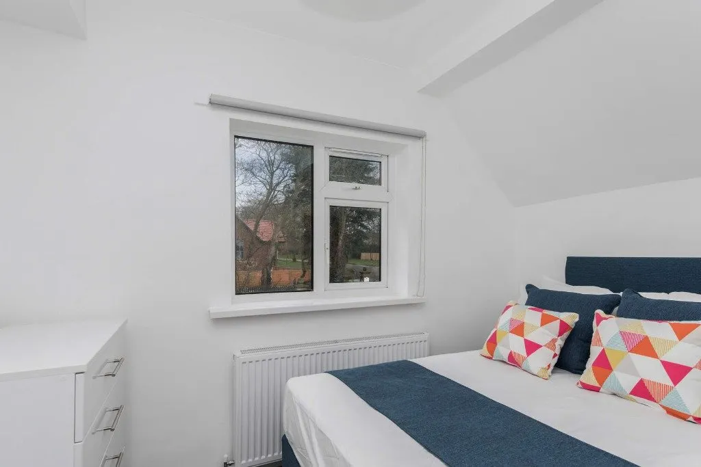4 bed Semi-Detached