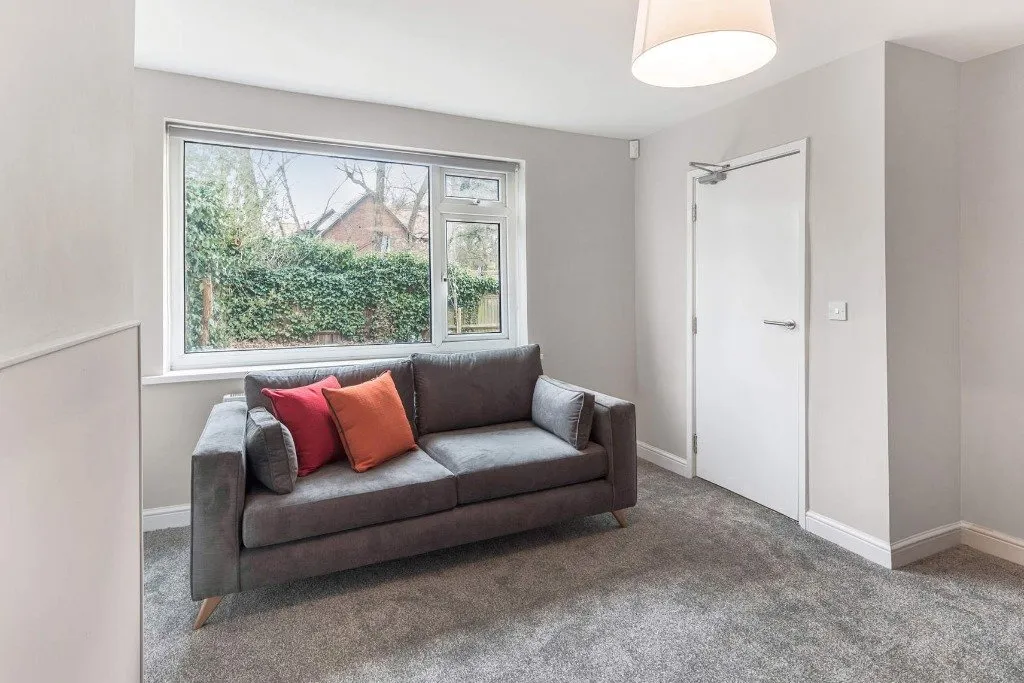 4 bed Semi-Detached