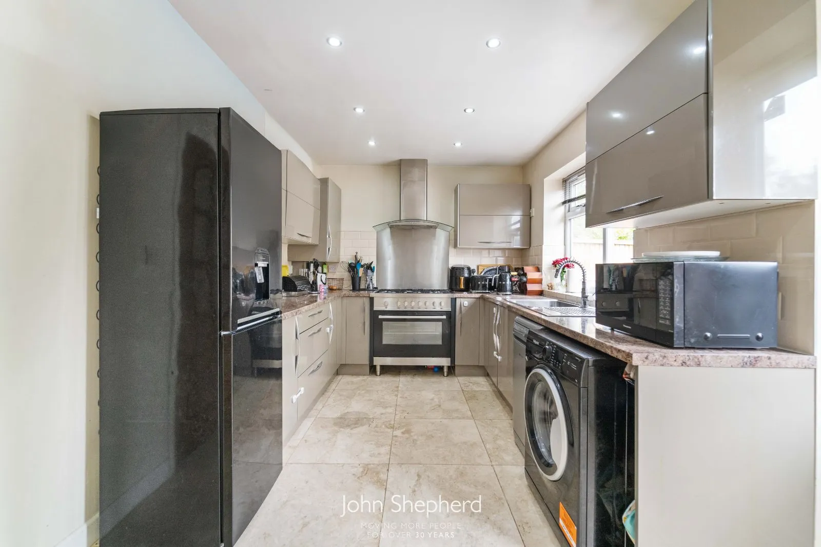 3 bed Semi-Detached