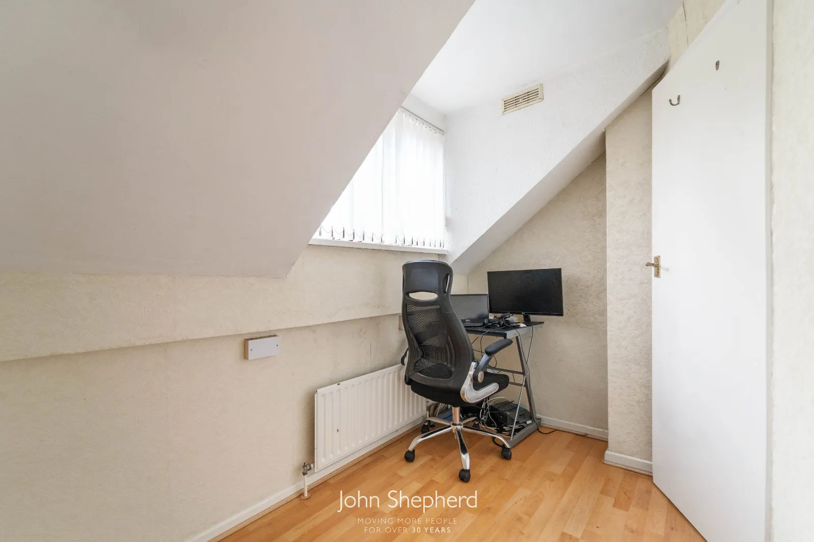 3 bed Semi-Detached