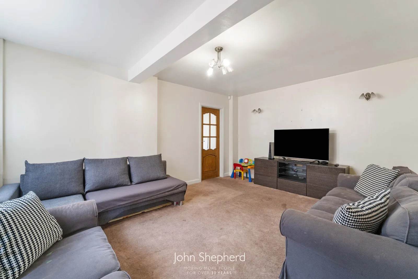 3 bed Semi-Detached