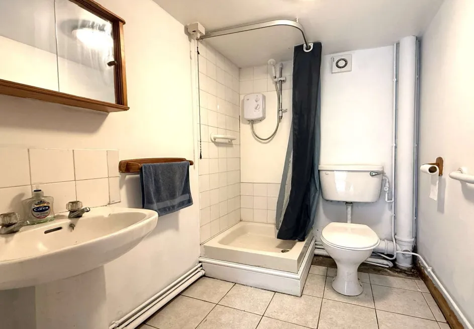 2 bed Cottage