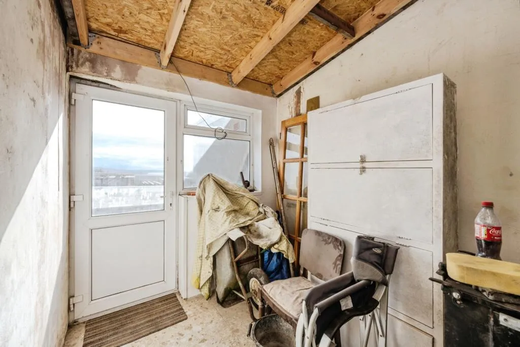 2 bed Terraced