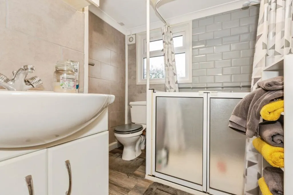2 bed Park Home