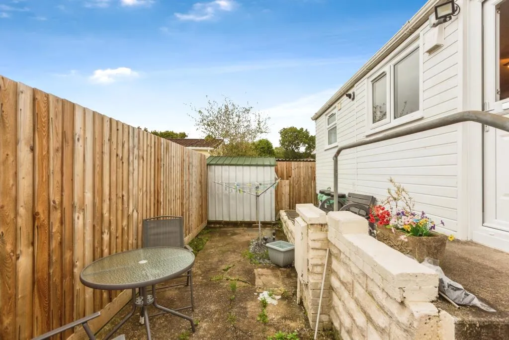 2 bed Park Home