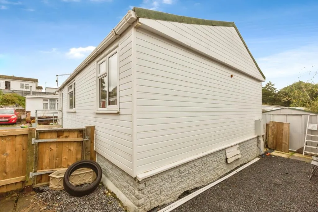 2 bed Park Home