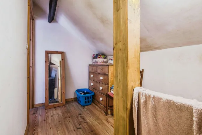 3 bed End of Terrace