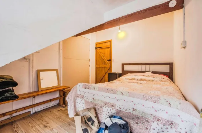 3 bed End of Terrace