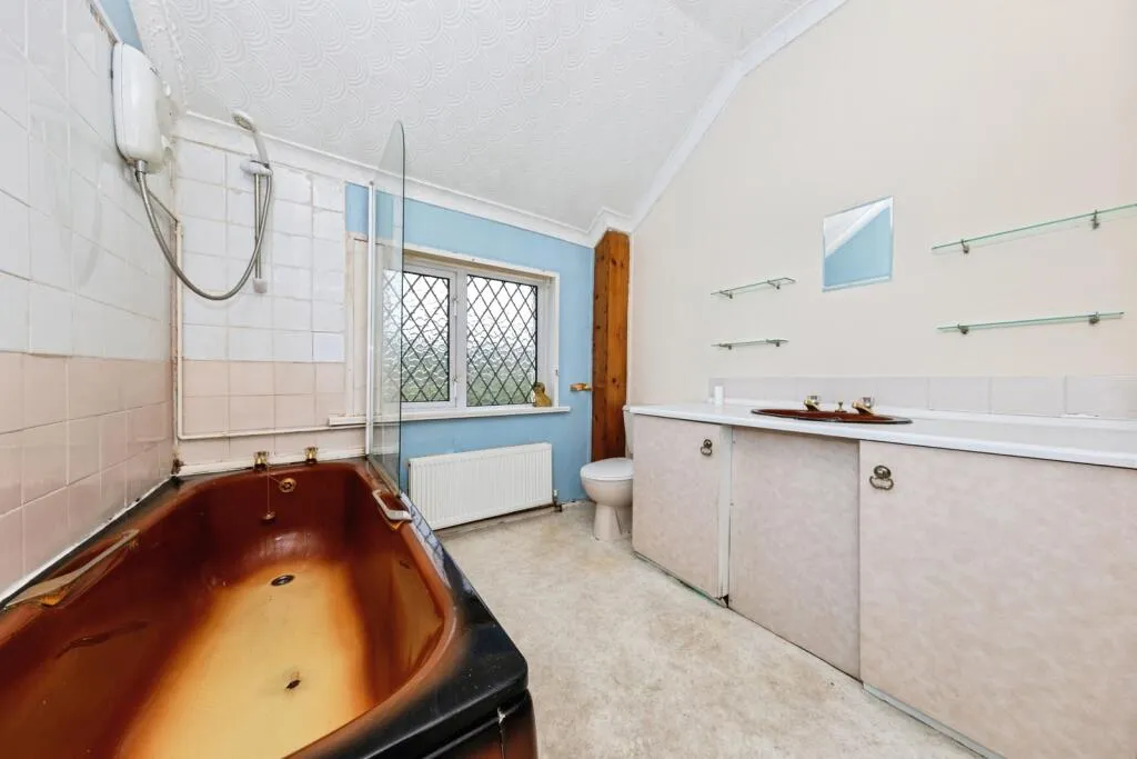 2 bed Terraced