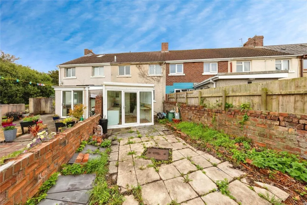2 bed Terraced