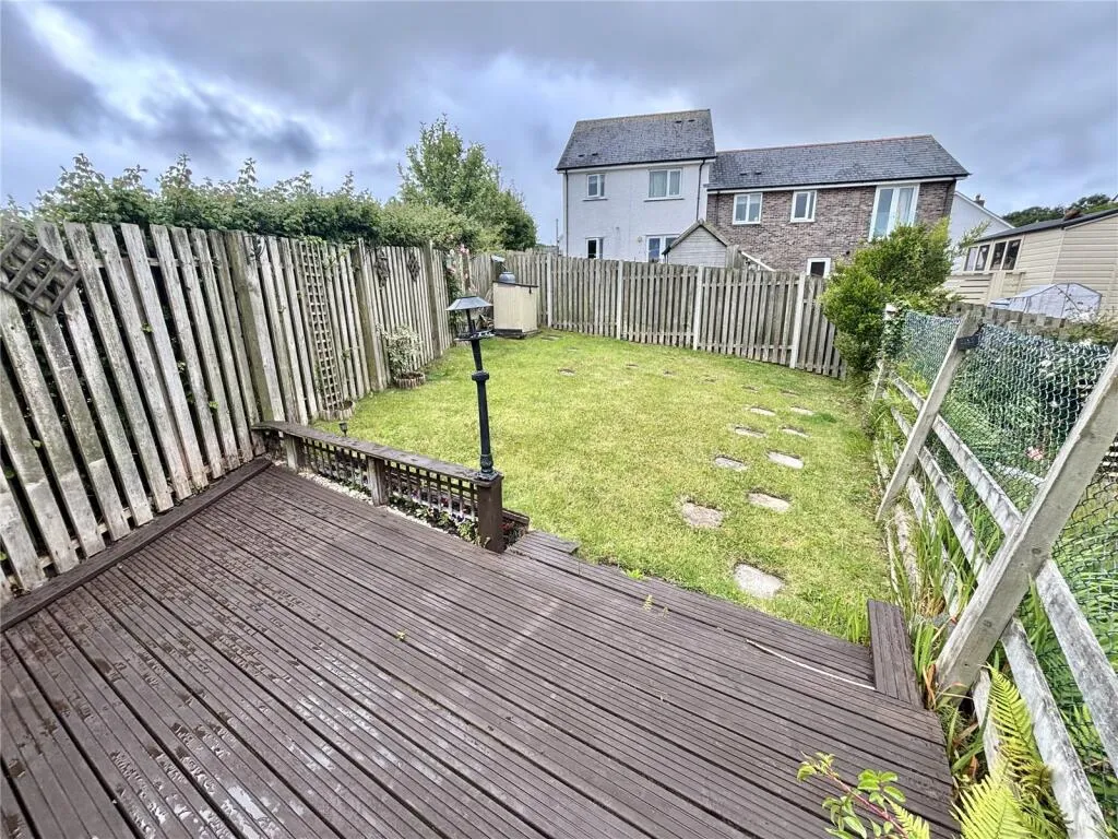 2 bed Apartment