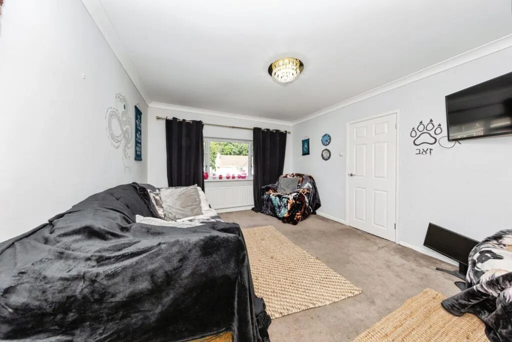 3 bed Detached Bungalow