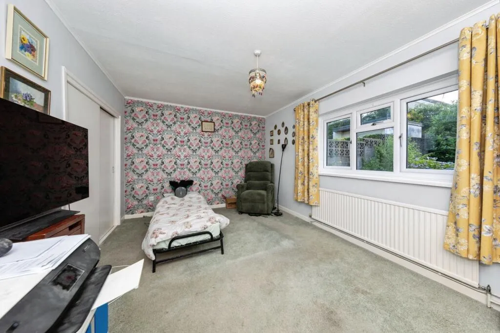 3 bed Detached Bungalow