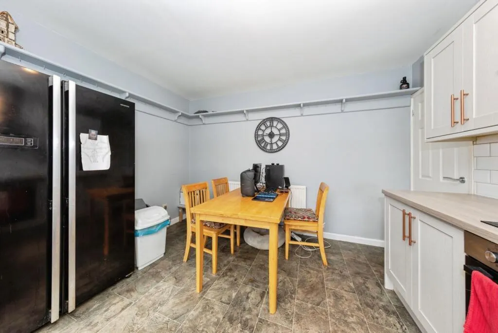 3 bed Detached Bungalow