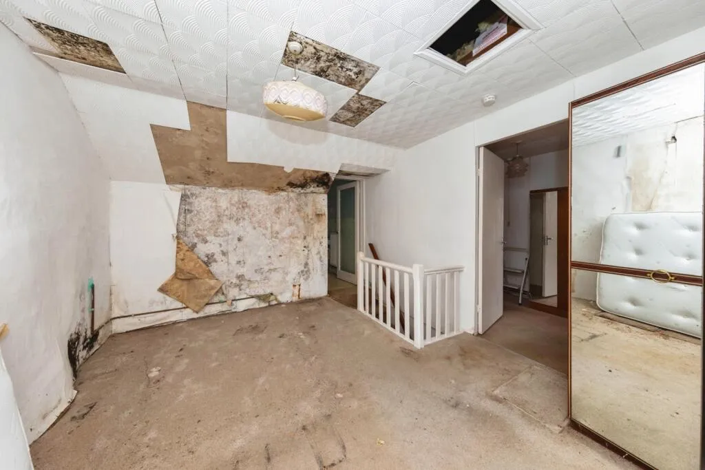 2 bed Detached
