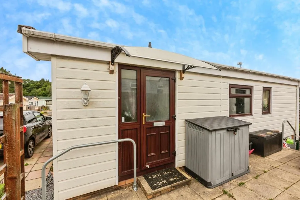 2 bed Park Home