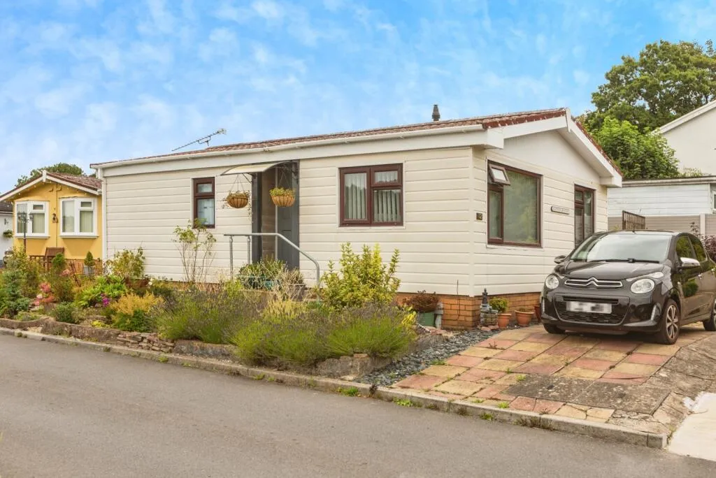 2 bed Park Home