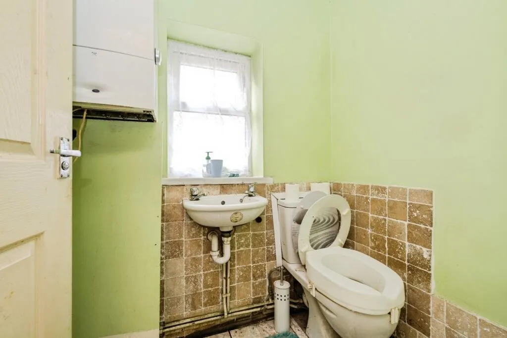 2 bed Terraced