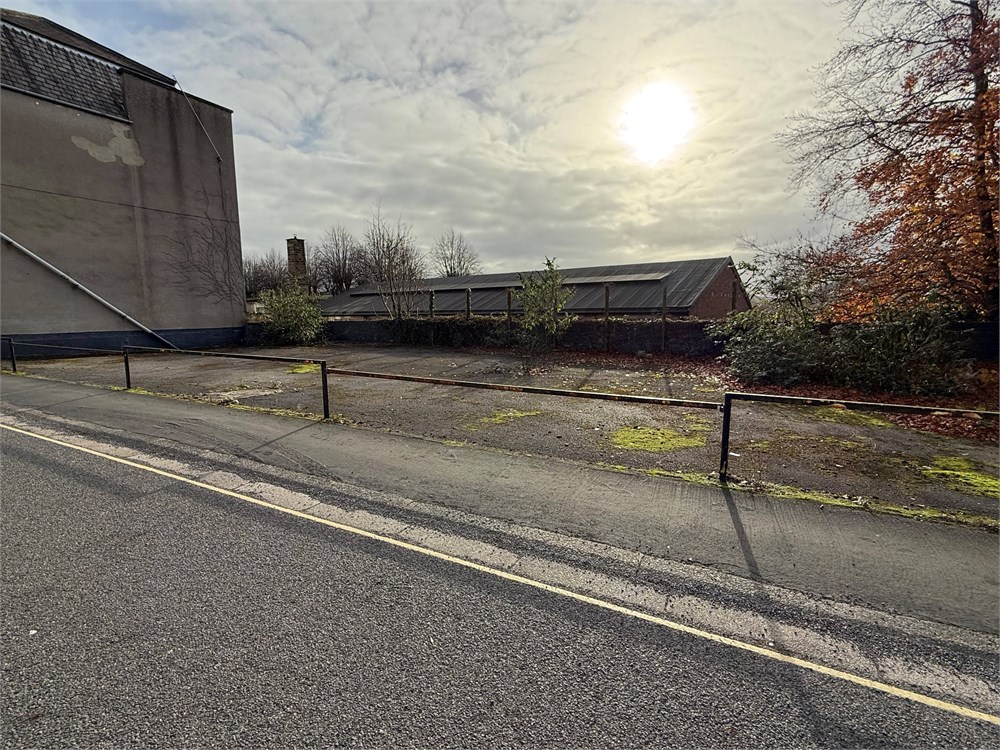 Former Farmers Garage, Smedley Street, Matlock, DE4 3JG