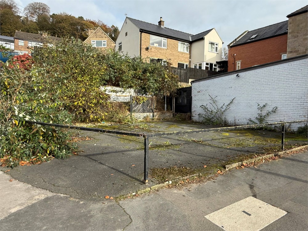Former Farmers Garage, Smedley Street, Matlock, DE4 3JG