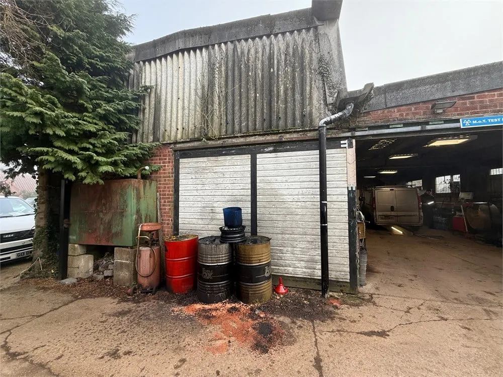 59 High Street Bottesford NG13 0AA