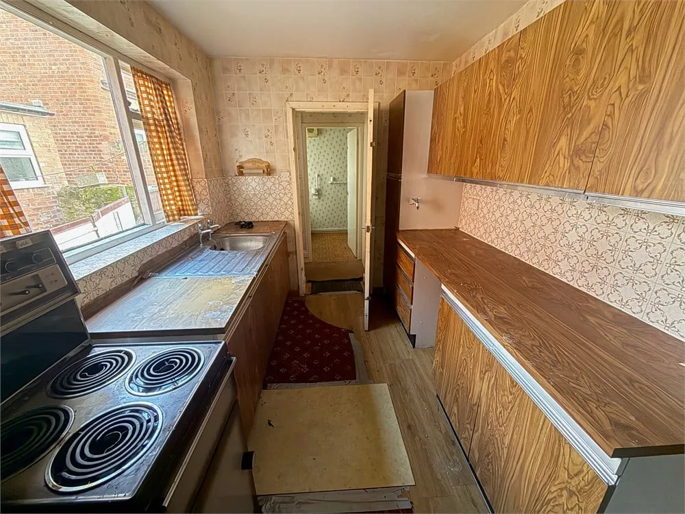 17 Thames Street, Bulwell, Nottingham NG6 8HW
