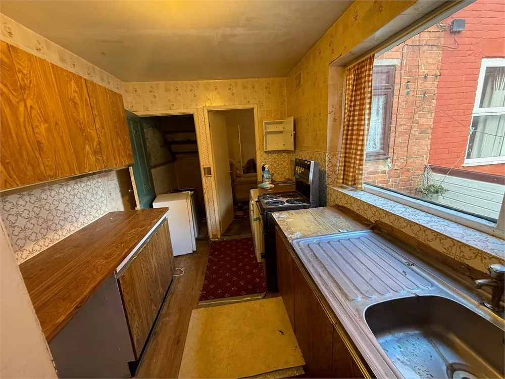 17 Thames Street, Bulwell, Nottingham NG6 8HW