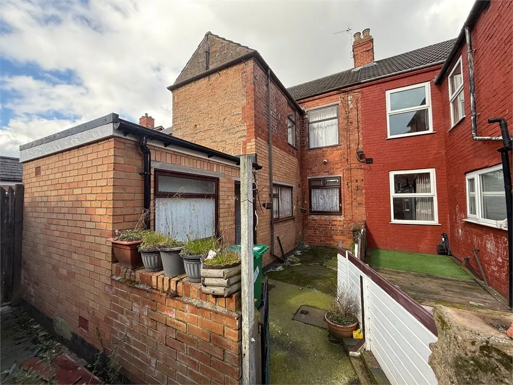 17 Thames Street, Bulwell, Nottingham NG6 8HW