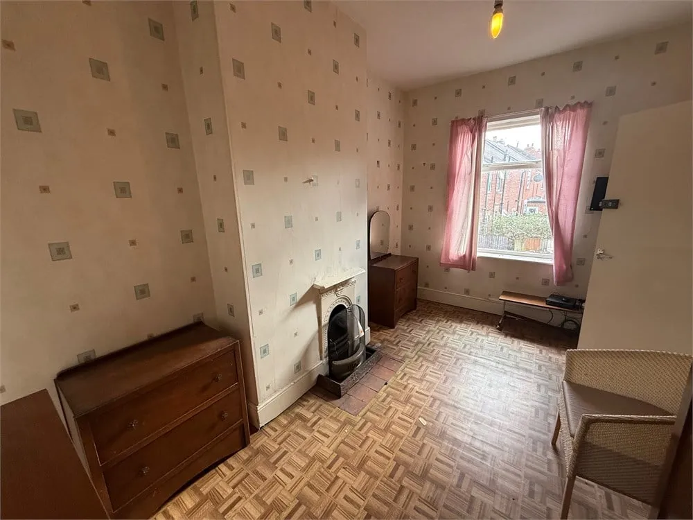 17 Thames Street, Bulwell, Nottingham NG6 8HW