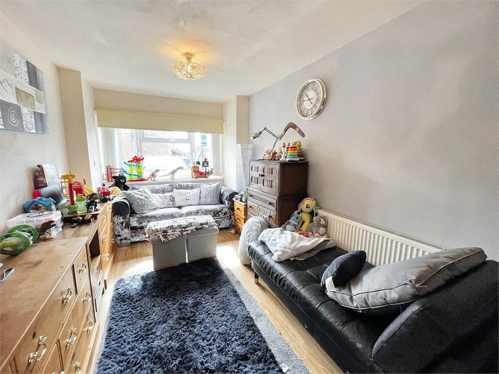 24A Springvale Close, Derbyshire S45 9SA