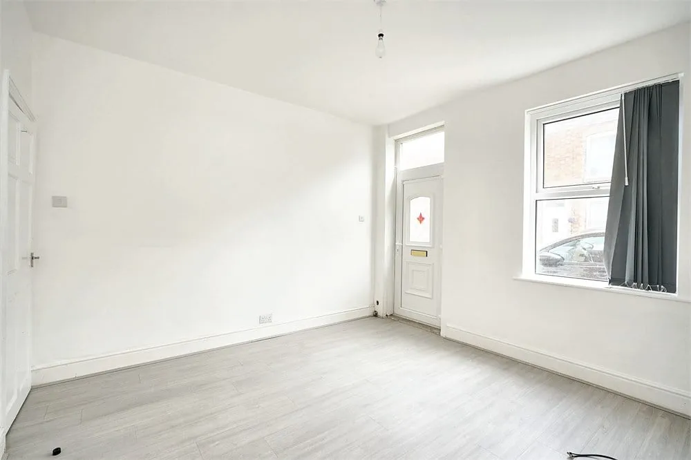 1 Trafalgar Terrace, Long Eaton, Nottingham NG10 1GP